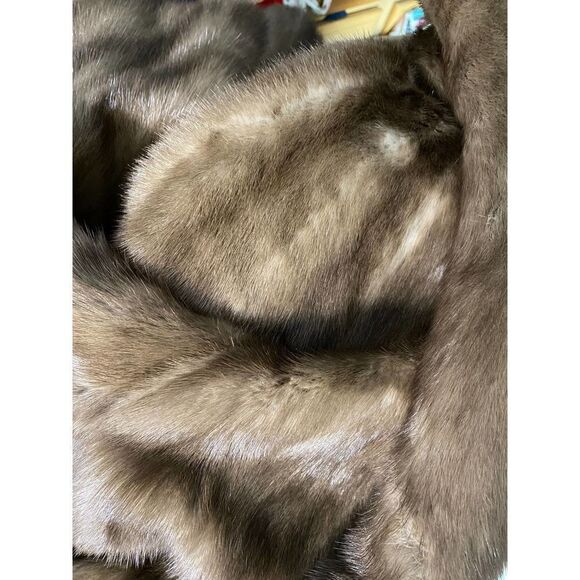 vintage 70s 80s smoky brown chevron mink fur coat M/L - Picture 9 of 9